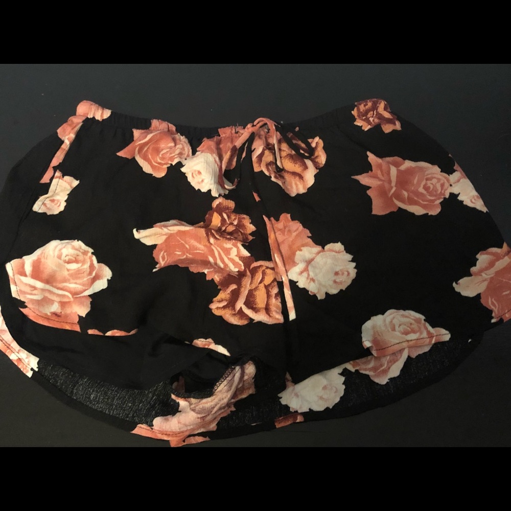 Rose Dolphin shorts